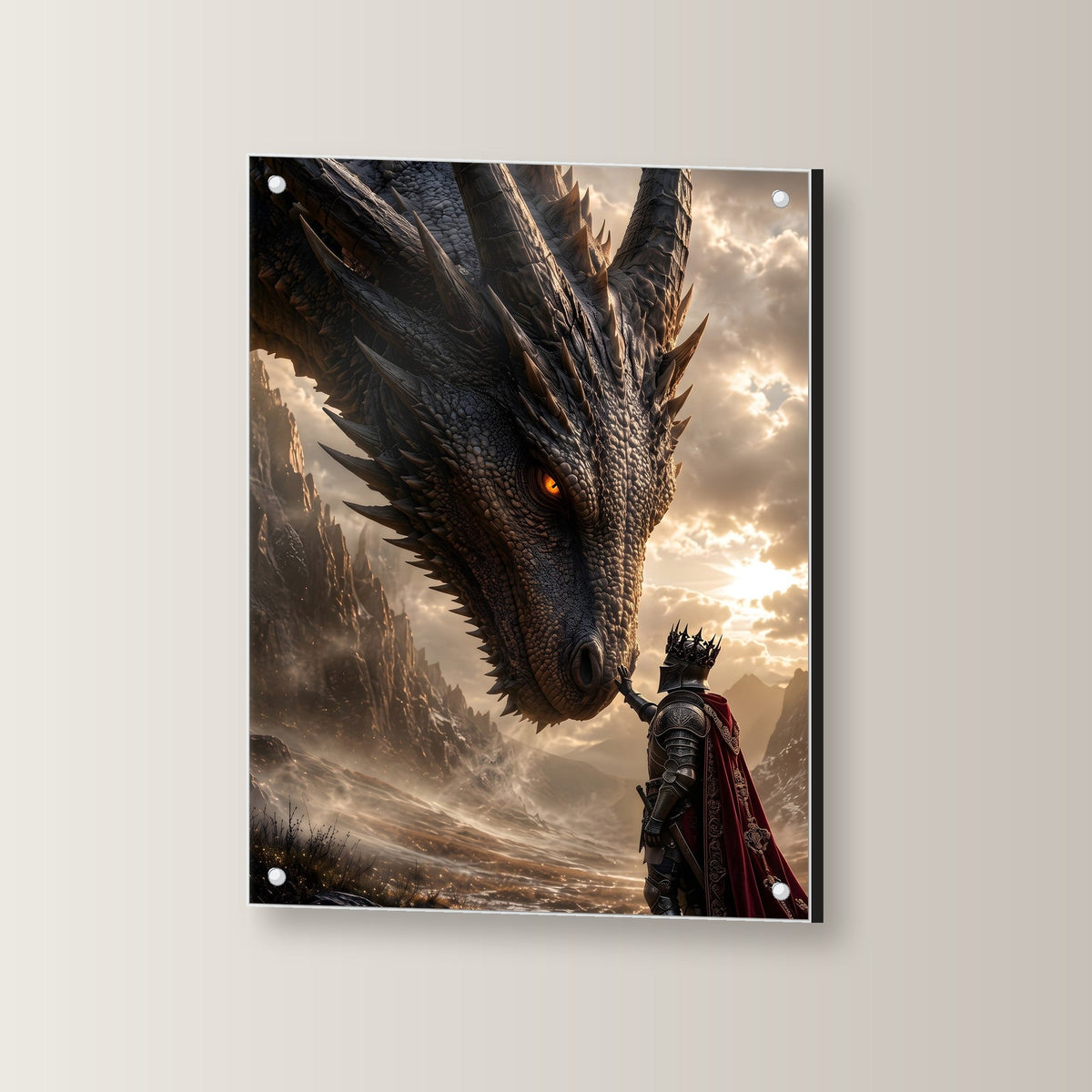 Auge in Auge – Gekrönter Ritter im roten Umhang vor einem schwarzen Drachen, auf Acrylglas mit Abstandshaltern, leicht gedreht an der Wand