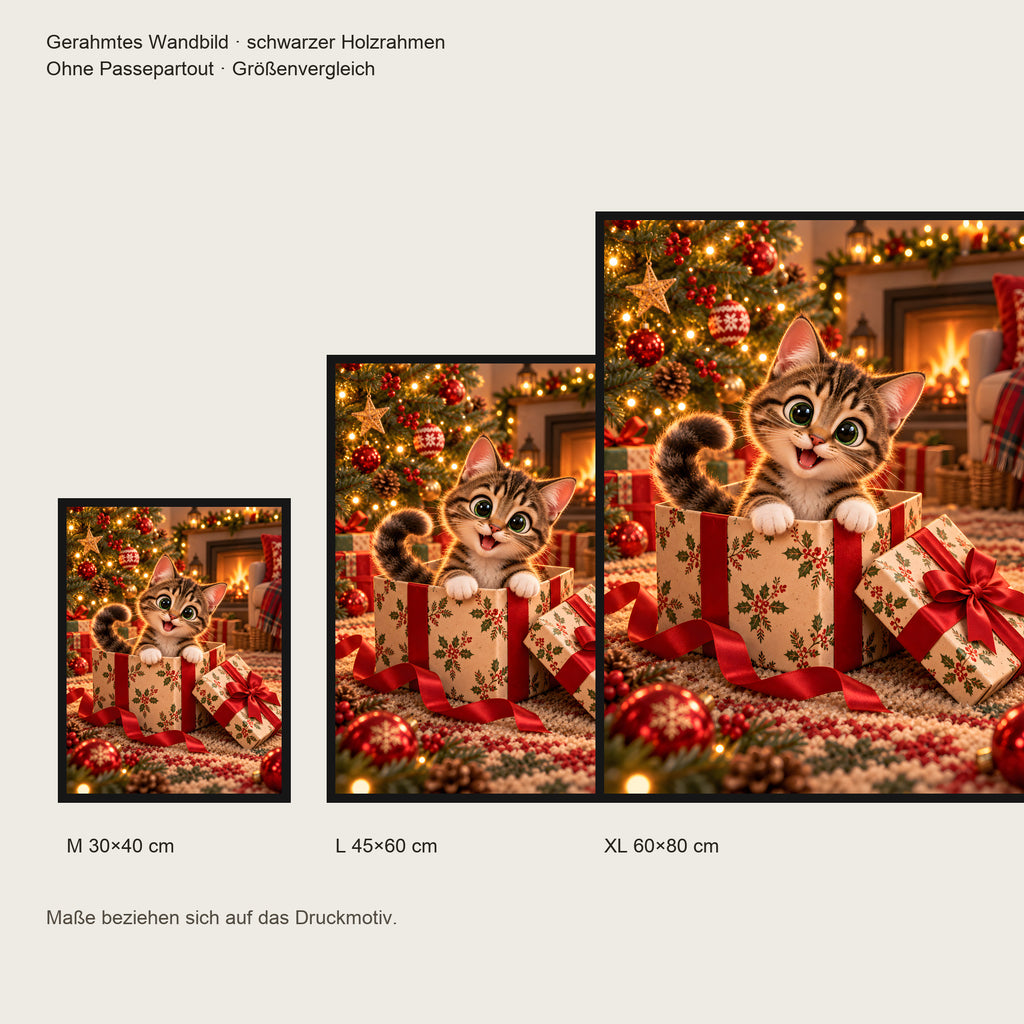 Das Geschenk bin ich – Gerahmtes Katzenbild. Schwarzer Rahmen ohne Passepartout. 5 GROESSEN. M 30×40, L45×60, XL60×80 cm.