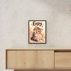 Kleiner Morgenmuffel – Gerahmtes Katzenbild. Spruch: Eepy Schwarzer Rahmen ohne Passepartout. 3 RAUM 30x40cm. 30×40 cm.
