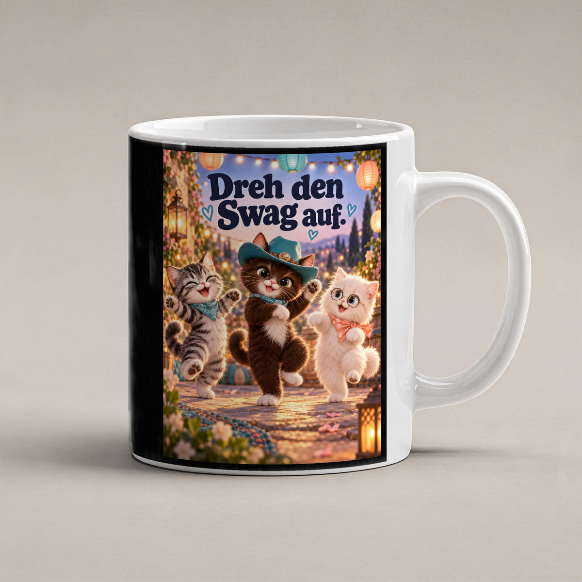 Kleine Tanzcrew – Katzentasse mit Spruch. Spruch: Dreh den Swag auf. Beidseitige Motivansicht. 1 STUDIO. Weiß.