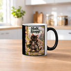 Tapferer Samtpfotenritter – Katzentasse mit Spruch. Spruch: Halt, Stopp! Beidseitige Motivansicht. 2 KUECHE HEISS. Zaubertasse: Wärmeeffekt.