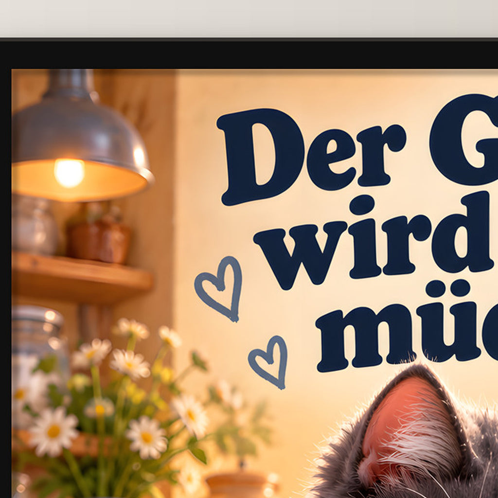 Teigknetmeister – Gerahmtes Katzenbild. Spruch: Der Gerät wird nie müde. Schwarzer Rahmen ohne Passepartout. 4 RAHMENDETAIL. 30×40 cm.