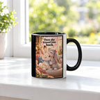 Nasenkuss zurück – Hasentasse mit Spruch. Spruch: Then she kissed him back. Beidseitige Motivansicht. 3 FENSTER. Innen schwarz.