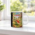 Erdbeerwächter – Drachen-Tasse. Spruch: Kleine Pfoten. Große Beute. Weiß. 3 FENSTER.