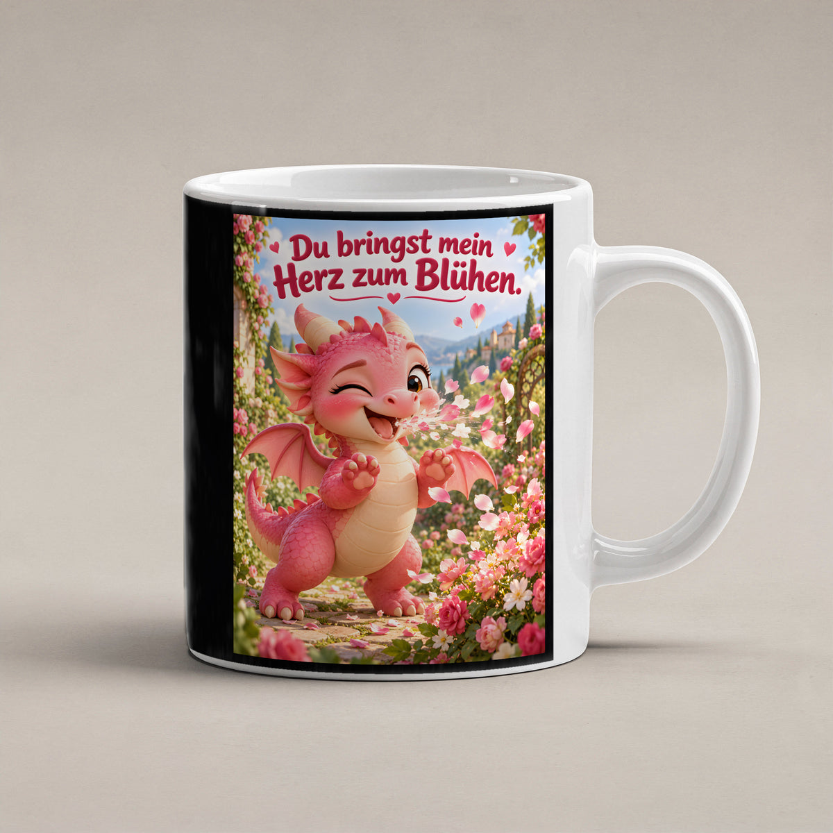 Blütendrache – Drachen-Tasse. Spruch: Du bringst mein Herz zum Blühen. Weiß. 1 STUDIO.