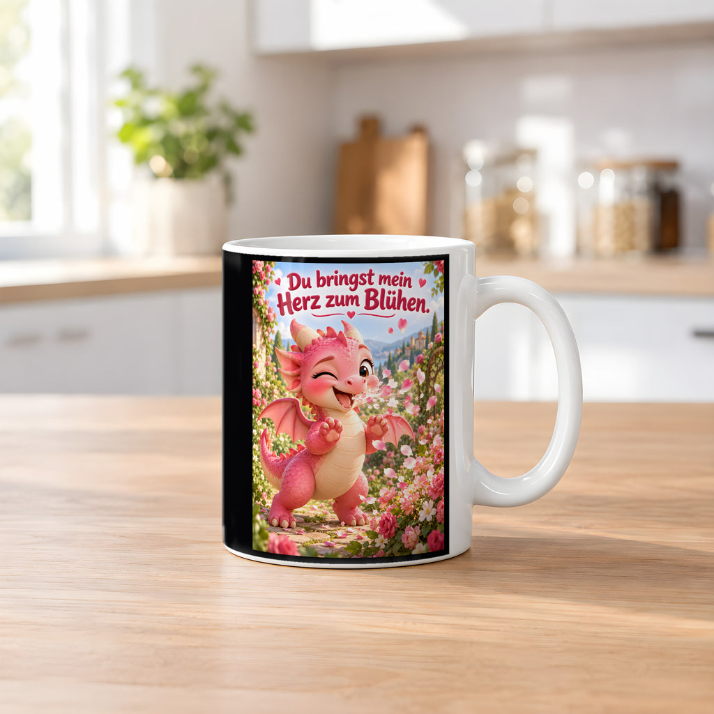 Blütendrache – Drachen-Tasse. Spruch: Du bringst mein Herz zum Blühen. Weiß. 2 KUECHE.