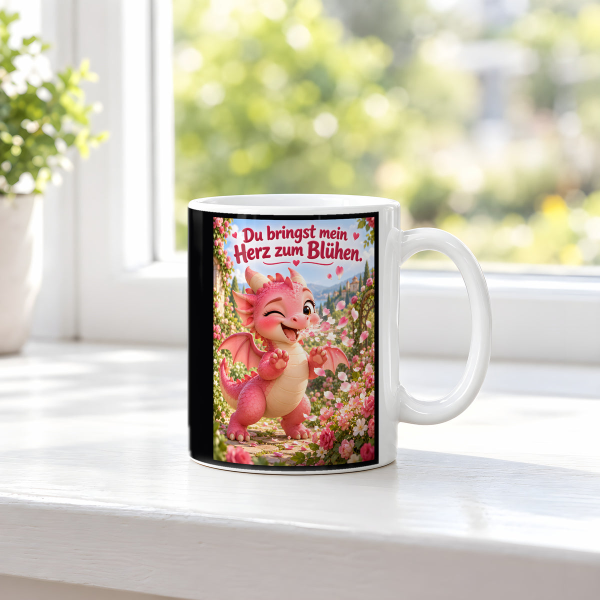 Blütendrache – Drachen-Tasse. Spruch: Du bringst mein Herz zum Blühen. Weiß. 3 FENSTER.