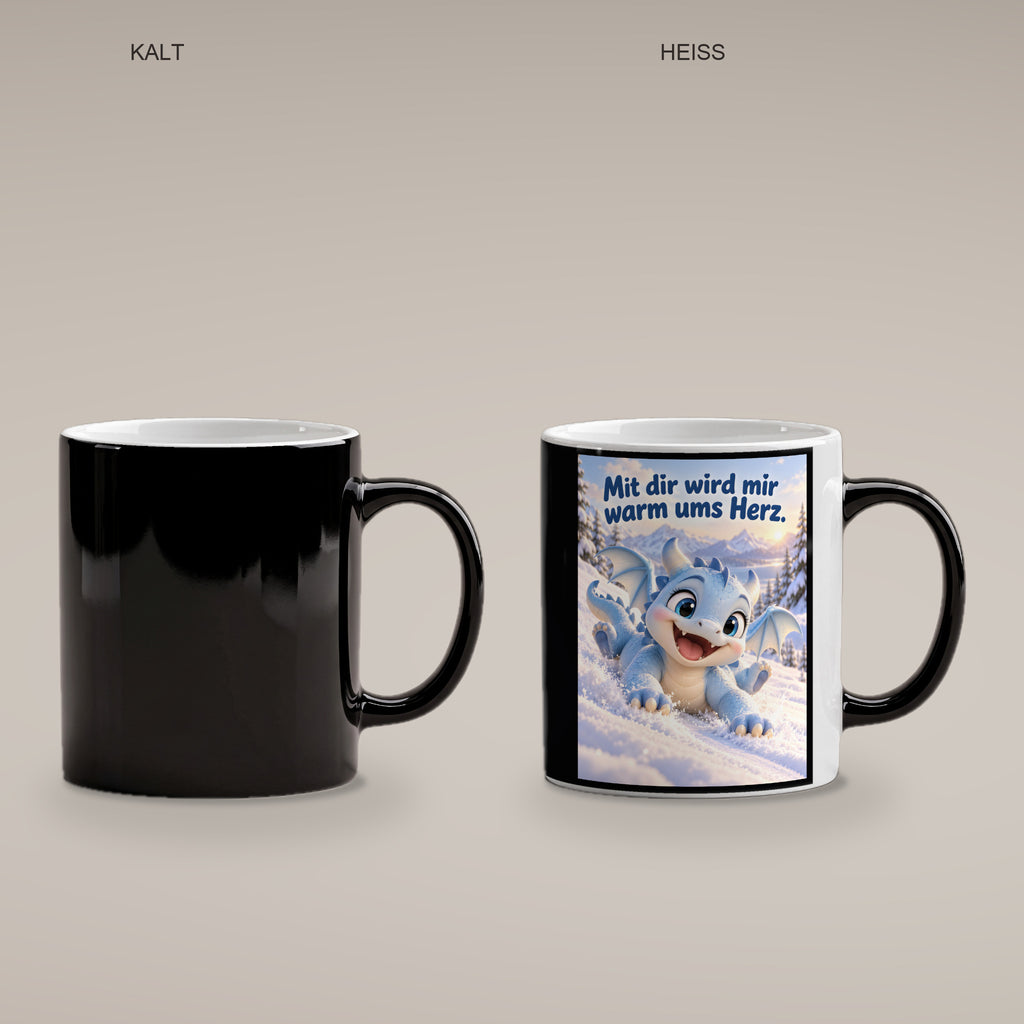 Schneedrache – Drachen-Tasse. Spruch: Mit dir wird mir warm ums Herz. Black Edition mit Wärmeeffekt. 4 KALT HEISS.