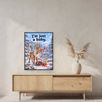 Wer war das? – Gerahmtes Rentierbild. Spruch: I'm just a baby. 60×80 cm. Schwarzer Holzrahmen ohne Passepartout. 2 RAUM 60x80cm