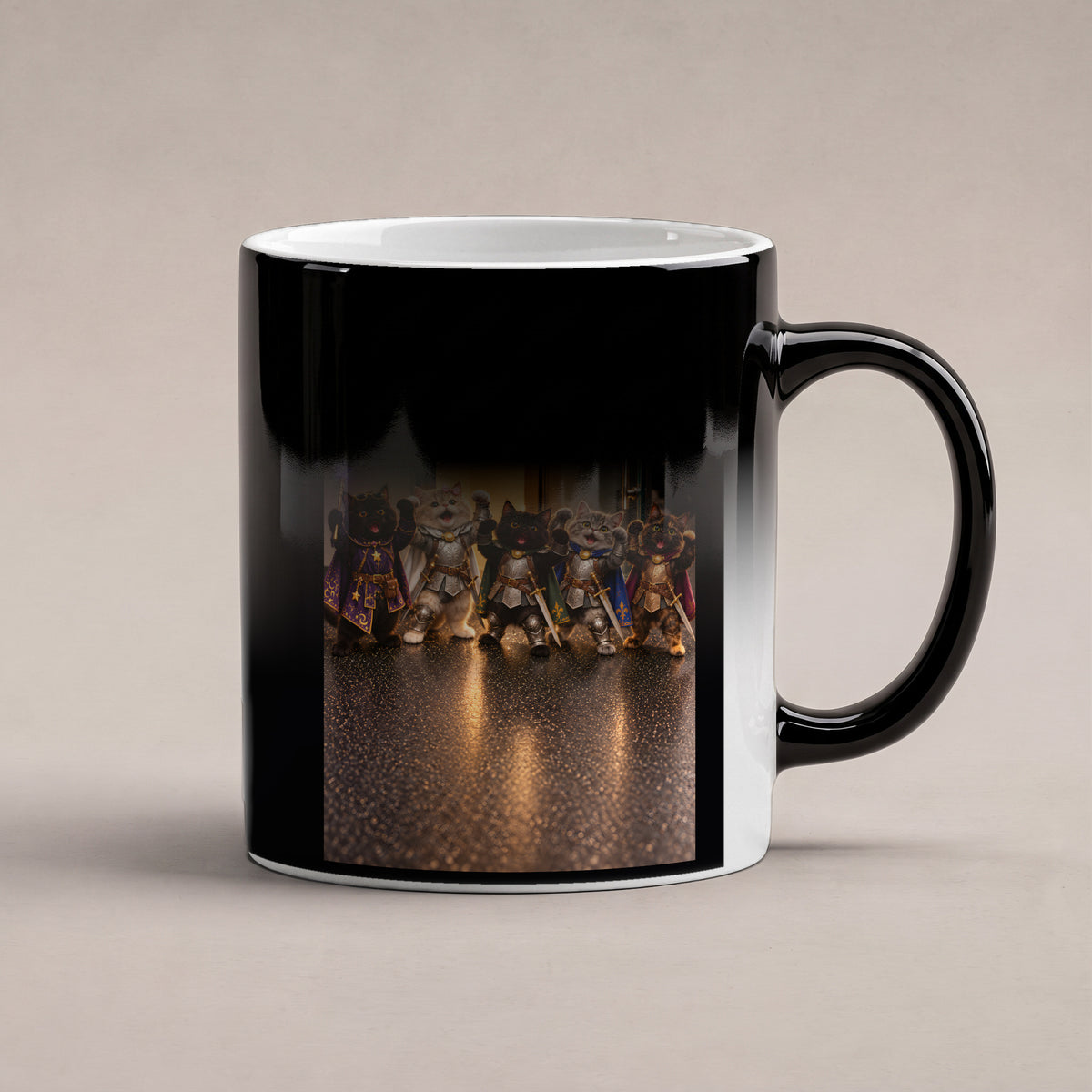 Gruppenpose tiefere Ansicht. Katzentasse. 6 WAERMEEFFEKT · Zaubertasse