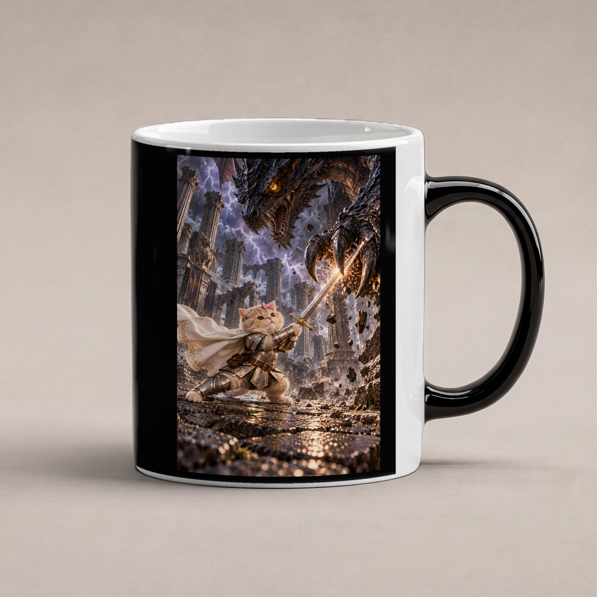 Drachenkampf zwischen Säulen. Katzentasse. 1 STUDIO · Zaubertasse