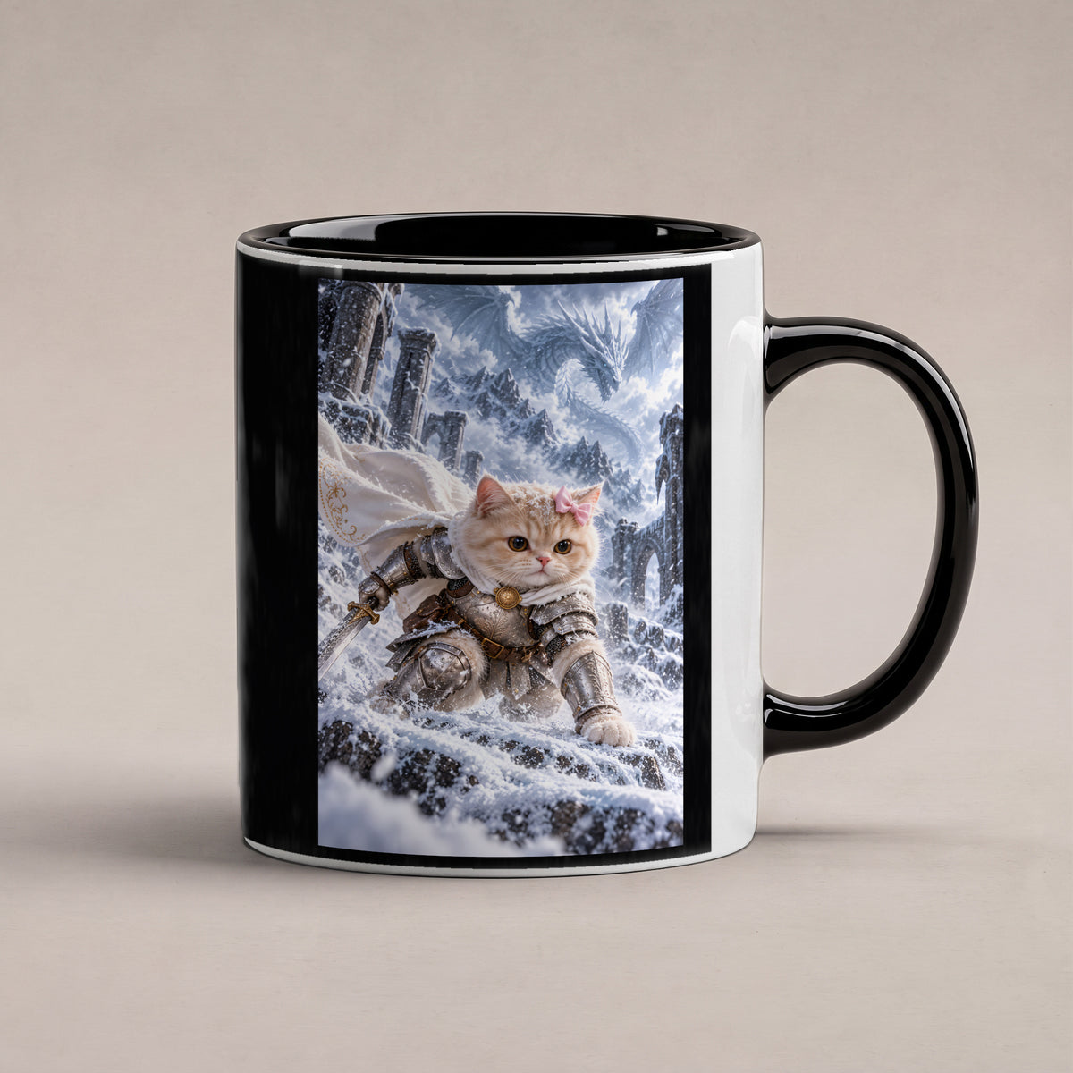 Ritterkatze im Schneesturm. Katzentasse. 1 STUDIO · Innen schwarz
