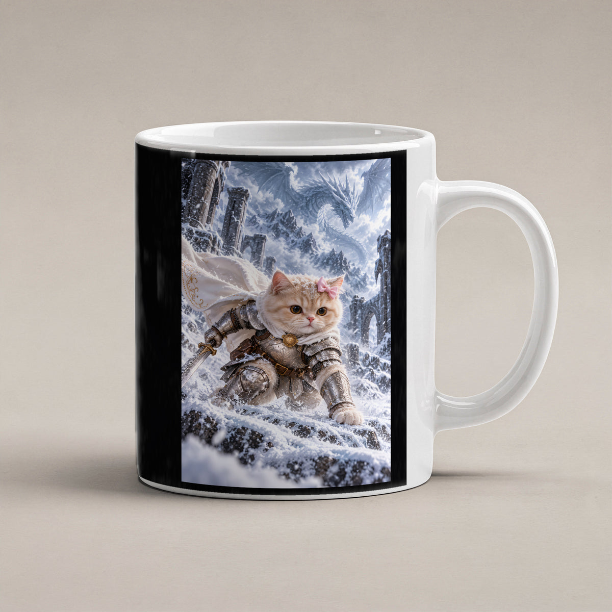 Ritterkatze im Schneesturm. Katzentasse. 1 STUDIO · Weiß