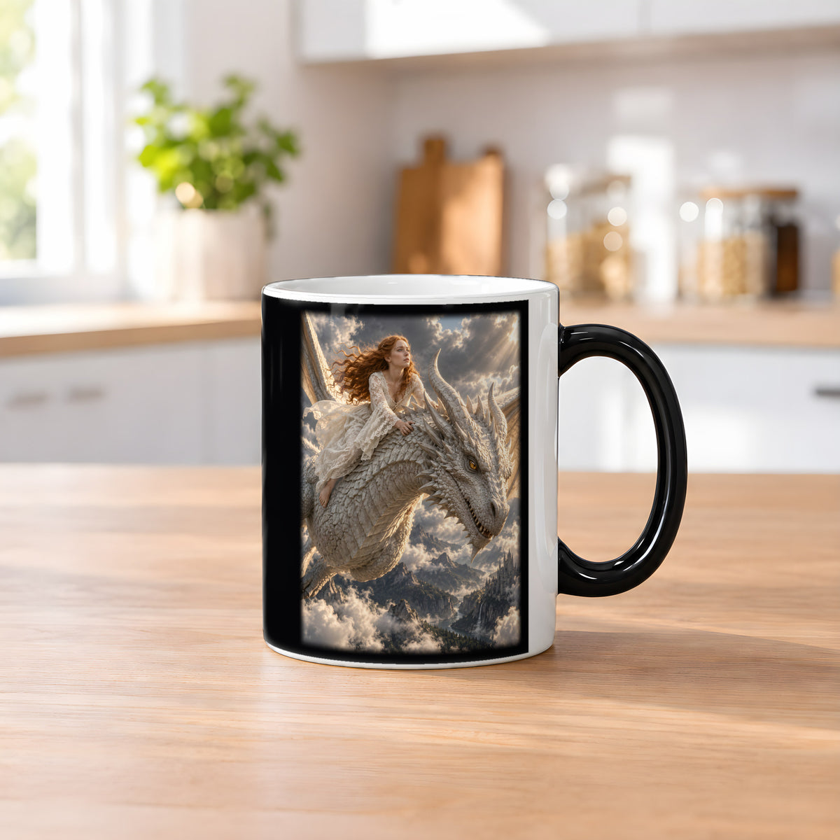 Flug des Elfenbeindrachen – Drachen-Tasse, Black Edition, Küchenszene