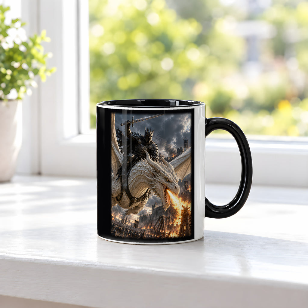 Drachenfeuer in der Schlacht – Drachen-Tasse, innen schwarz, am Fenster