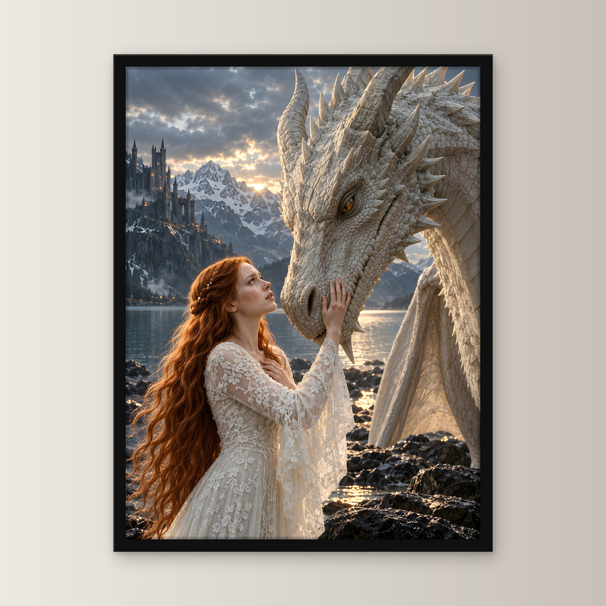 Vertrauen am Bergsee – Drachen-Wandbild im schwarzen Holzrahmen, Frontansicht