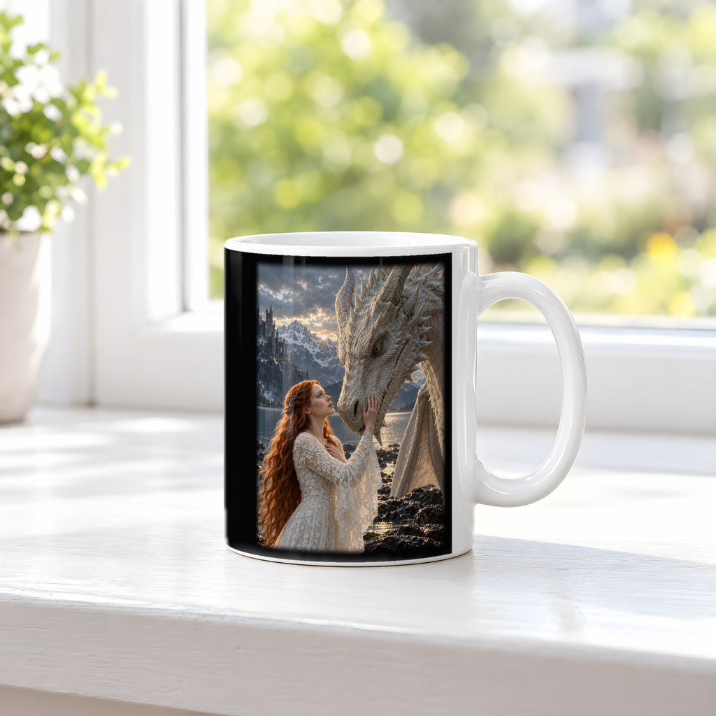 Vertrauen am Bergsee – Drachen-Tasse, weiß, am Fenster