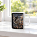 Anflug auf die Festung – Drachen-Tasse, weiß, am Fenster