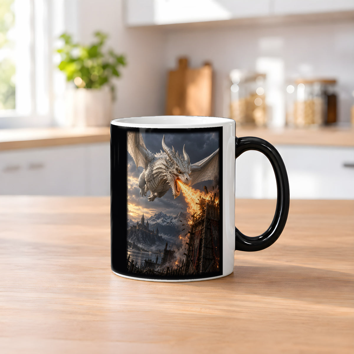 Feuer des Wächters – Drachen-Tasse, Black Edition, Küchenszene