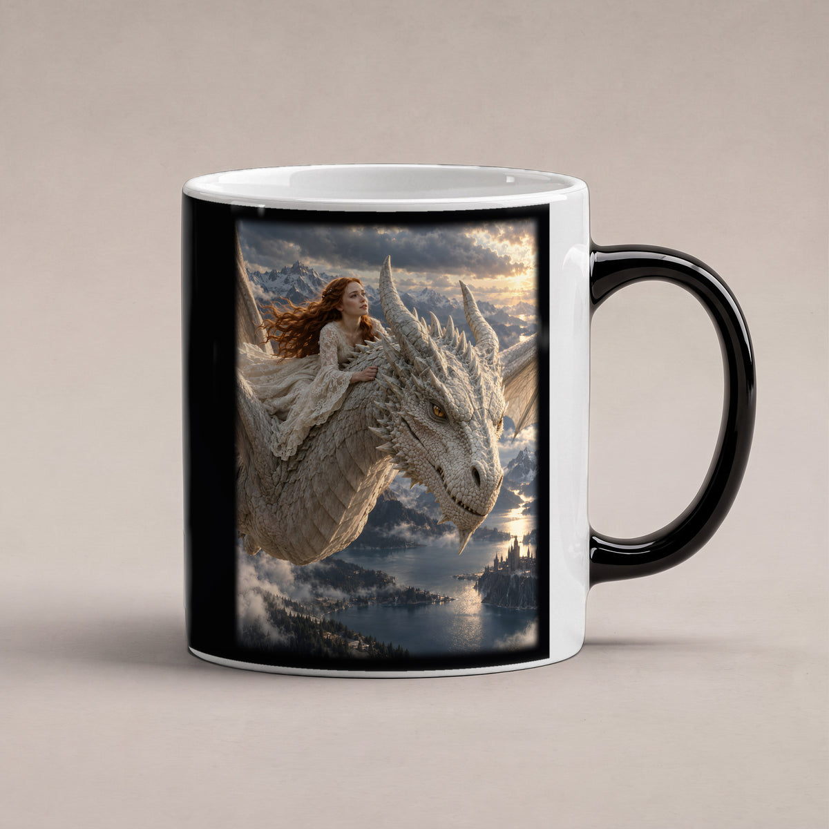 Sicher durch den Sturm – Drachen-Tasse, Black Edition, Studioansicht