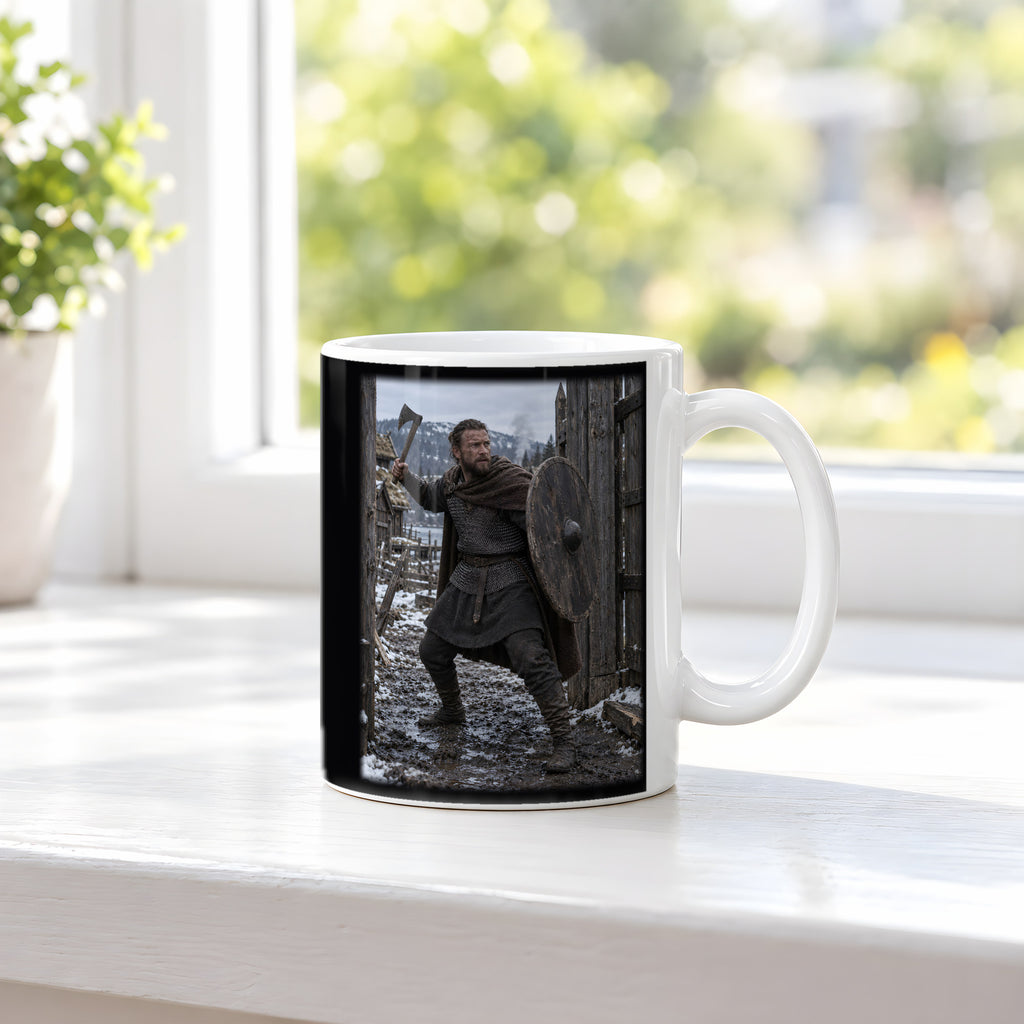 Verteidiger des Wikingertors – Wikinger-Tasse, weiß, am Fenster