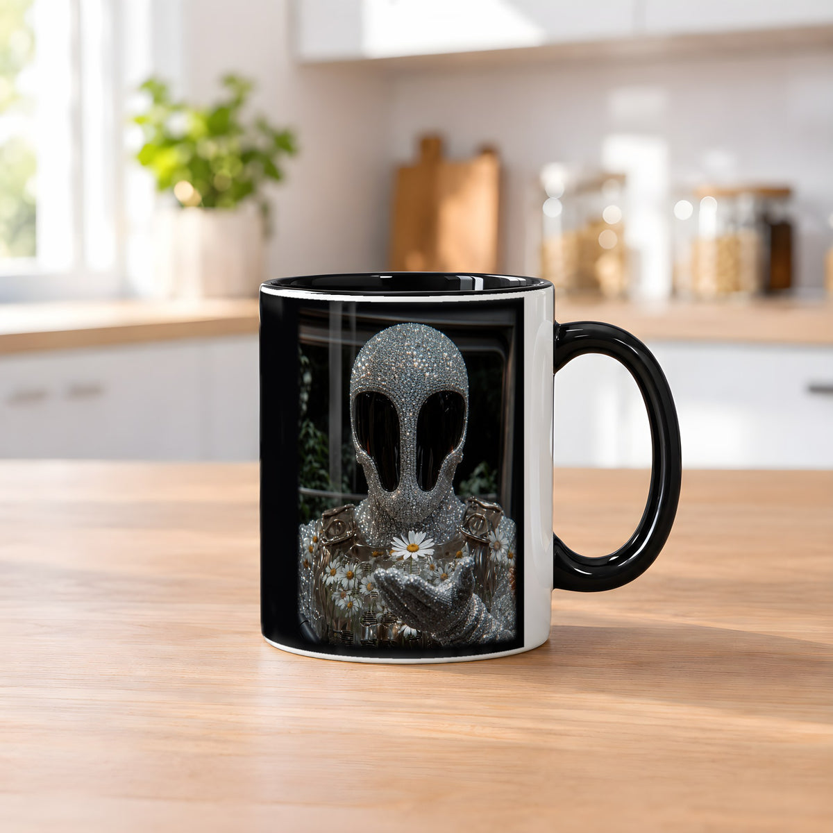 Blütenseele – Tasse innen schwarz, auf dem Küchentresen