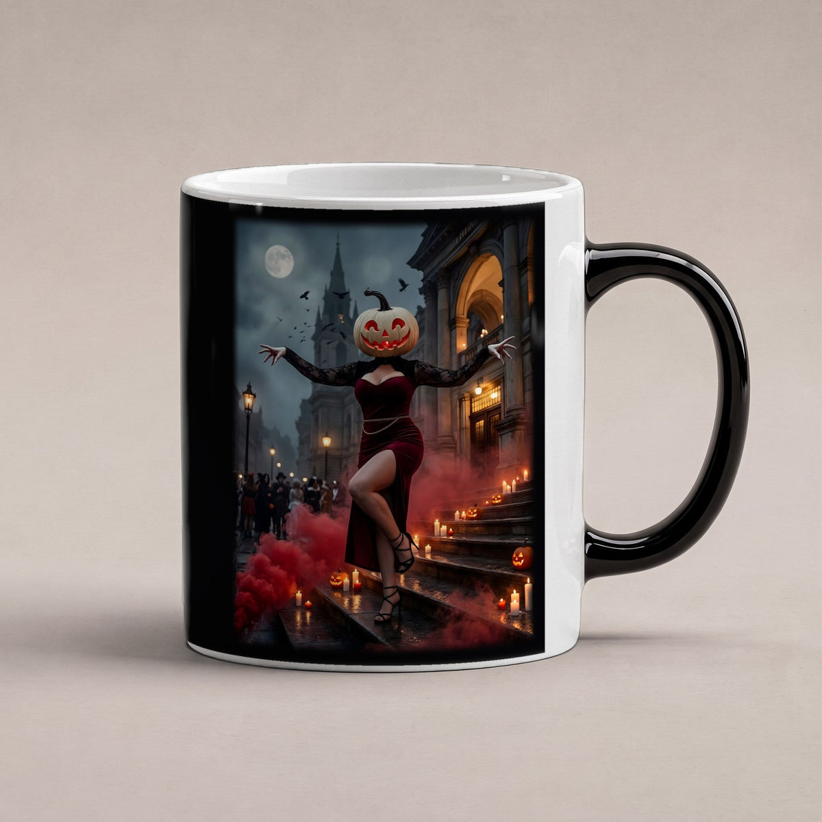 Die Dame in Rot – Black Edition Zaubertasse mit Motiv (heiß), freigestellt