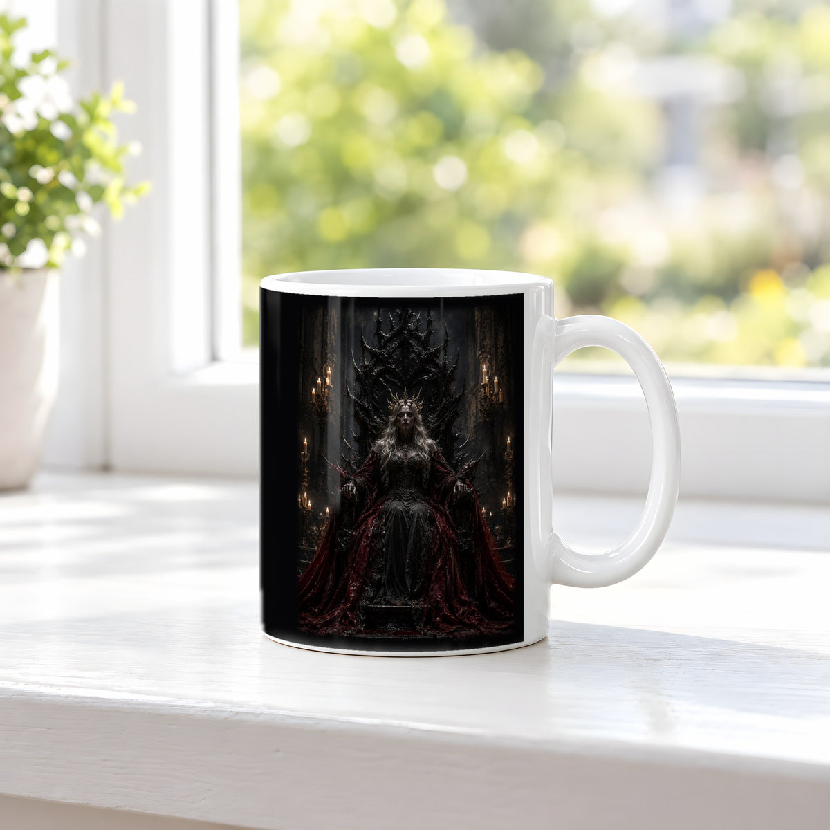 Die Dunkelkönigin – weiße Tasse, auf der Fensterbank
