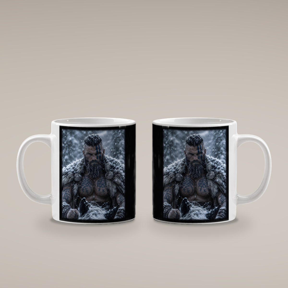 Der Eiskrieger – weiße Tasse, beide Seiten bedruckt