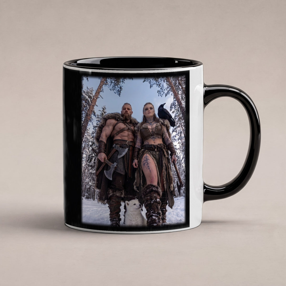 Der erste Winter – Tasse innen schwarz, freigestellt