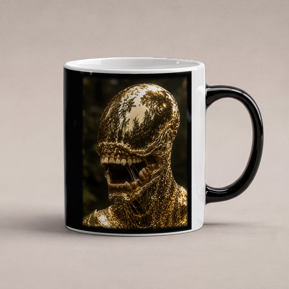 Goldbestie – Black Edition Zaubertasse mit Motiv (heiß), freigestellt