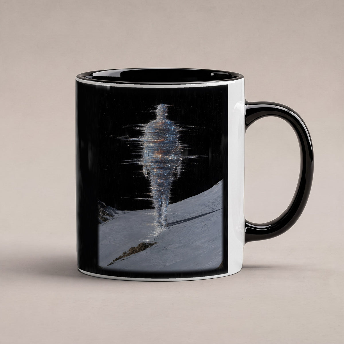 Frostgeist – Tasse innen schwarz, freigestellt