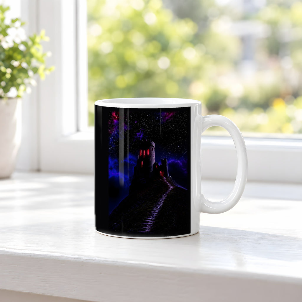 Schattenburg – weiße Tasse, auf der Fensterbank