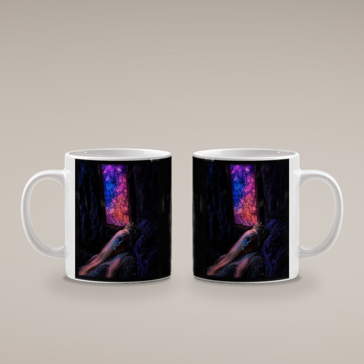 Die Kristallhöhle – weiße Tasse, beide Seiten bedruckt
