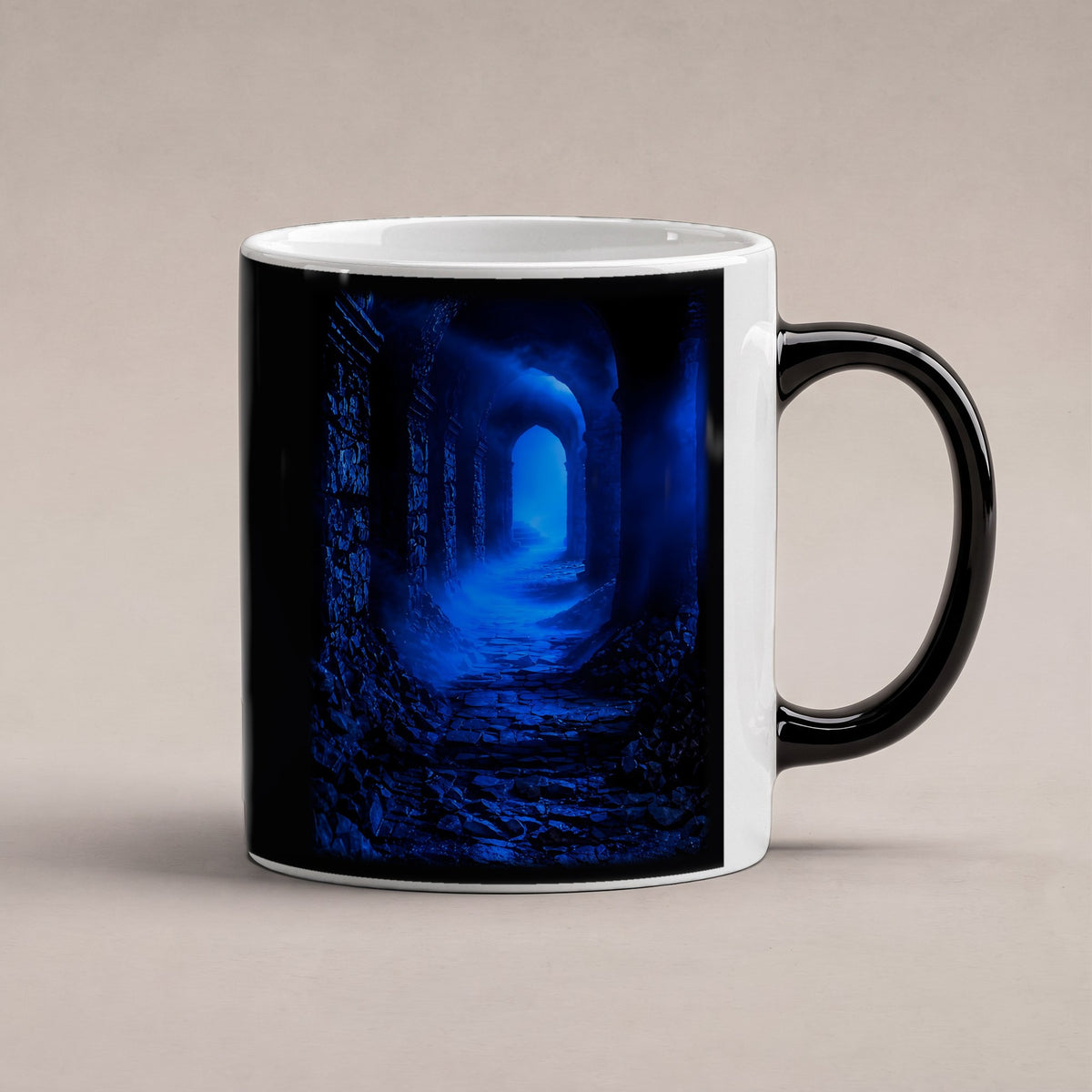 Das blaue Tor – Black Edition Zaubertasse mit Motiv (heiß), freigestellt