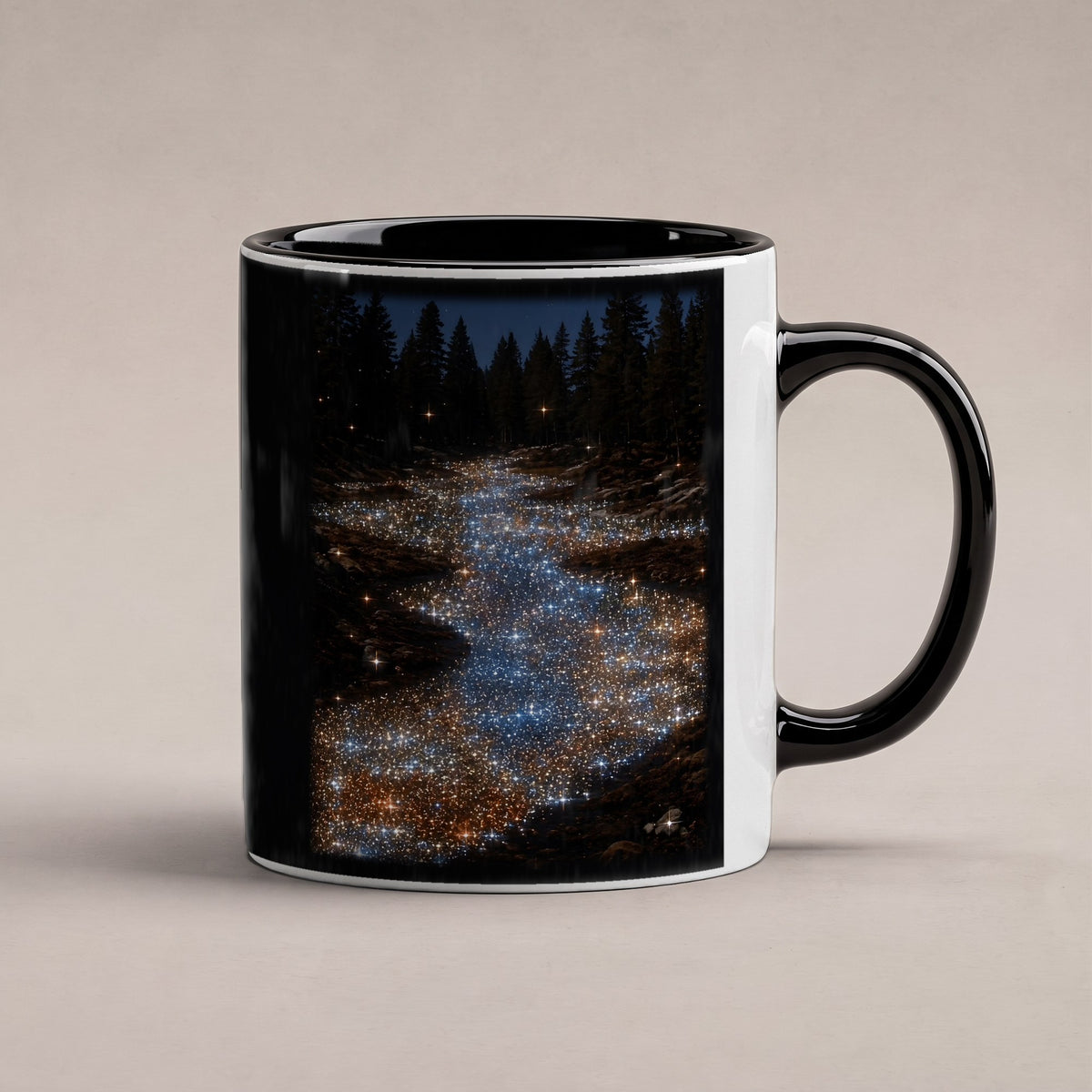 Sternenfluss – Tasse innen schwarz, freigestellt