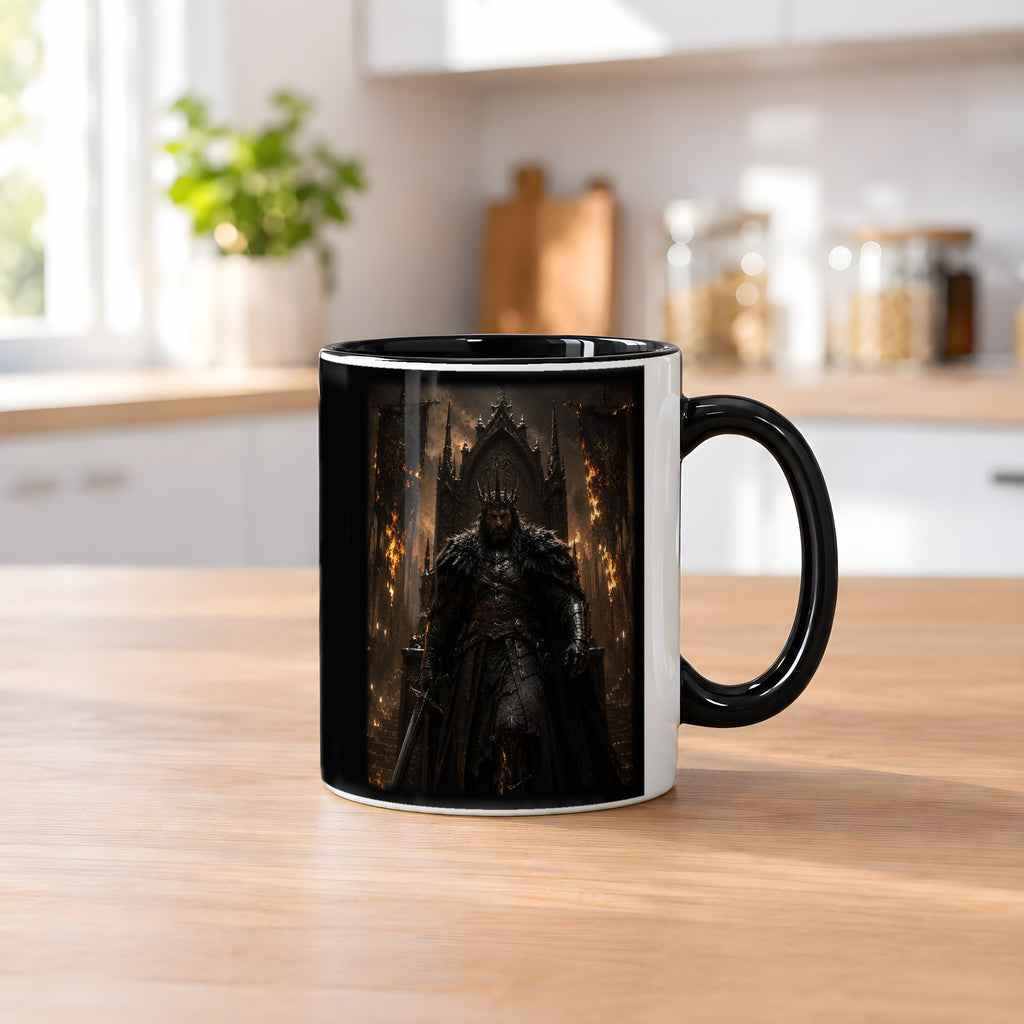 Der Flammenkönig – Tasse innen schwarz, auf dem Küchentresen