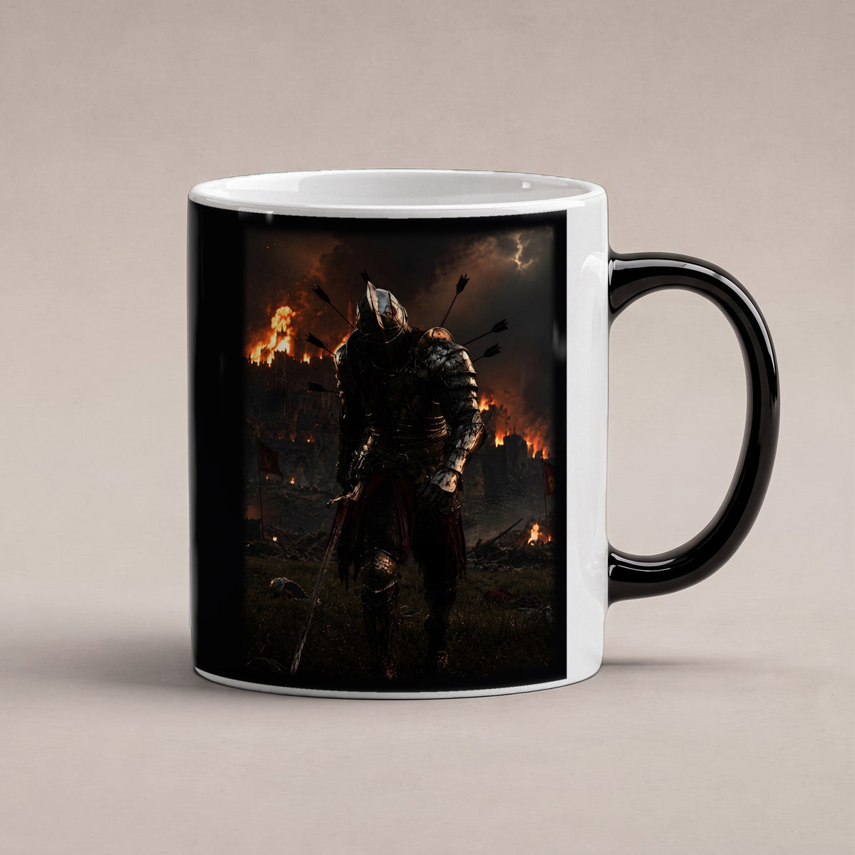 Der Flammenritter – Black Edition Zaubertasse mit Motiv (heiß), freigestellt