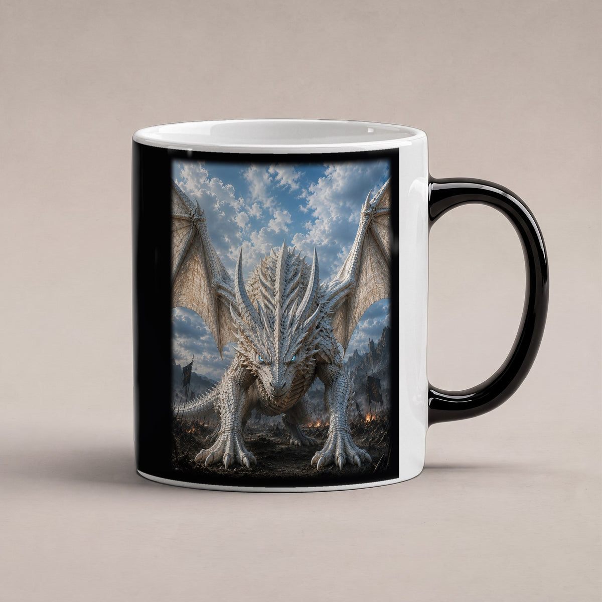 Der Frostwächter – Black Edition Zaubertasse mit Motiv (heiß), freigestellt