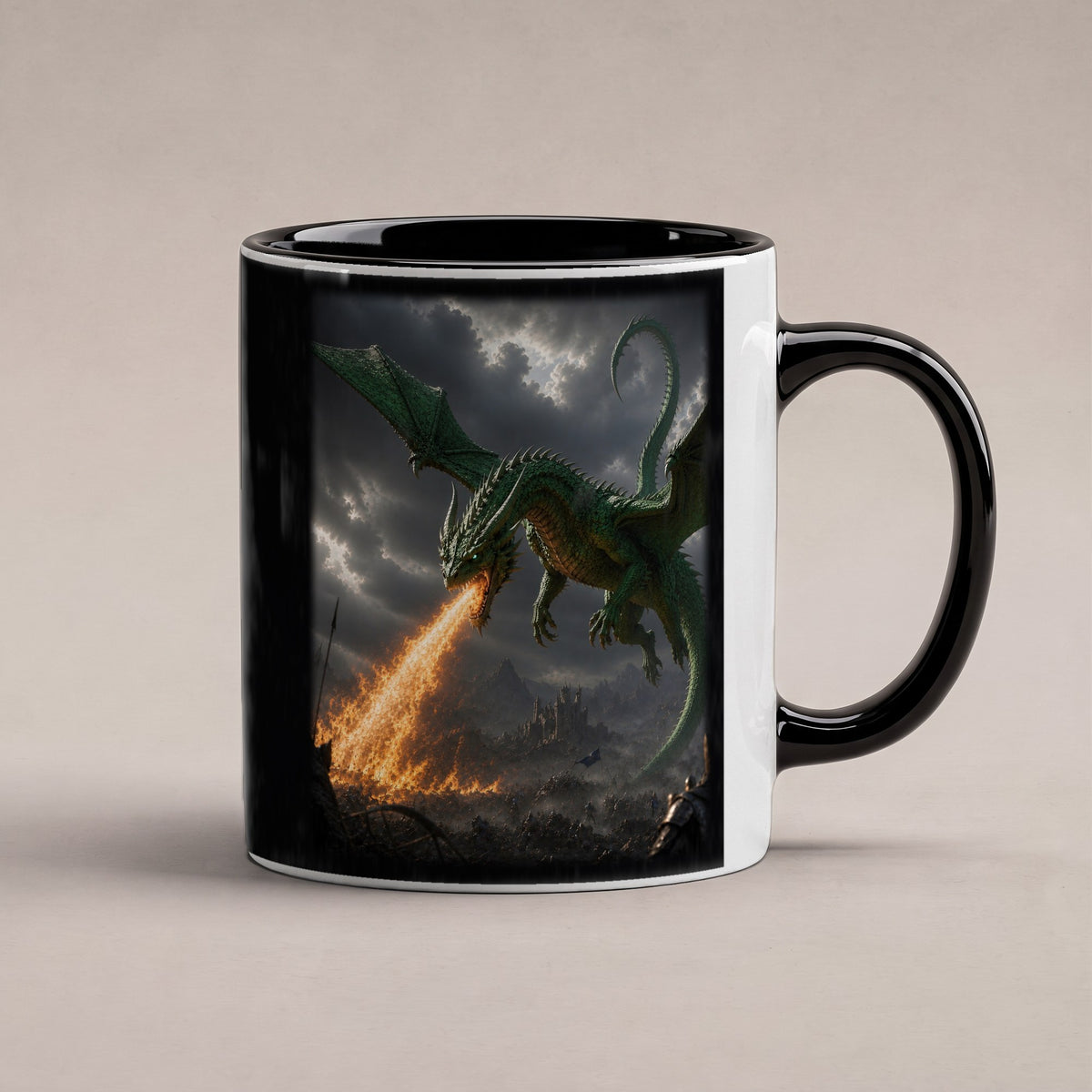 Grünfeuer – Tasse innen schwarz, freigestellt