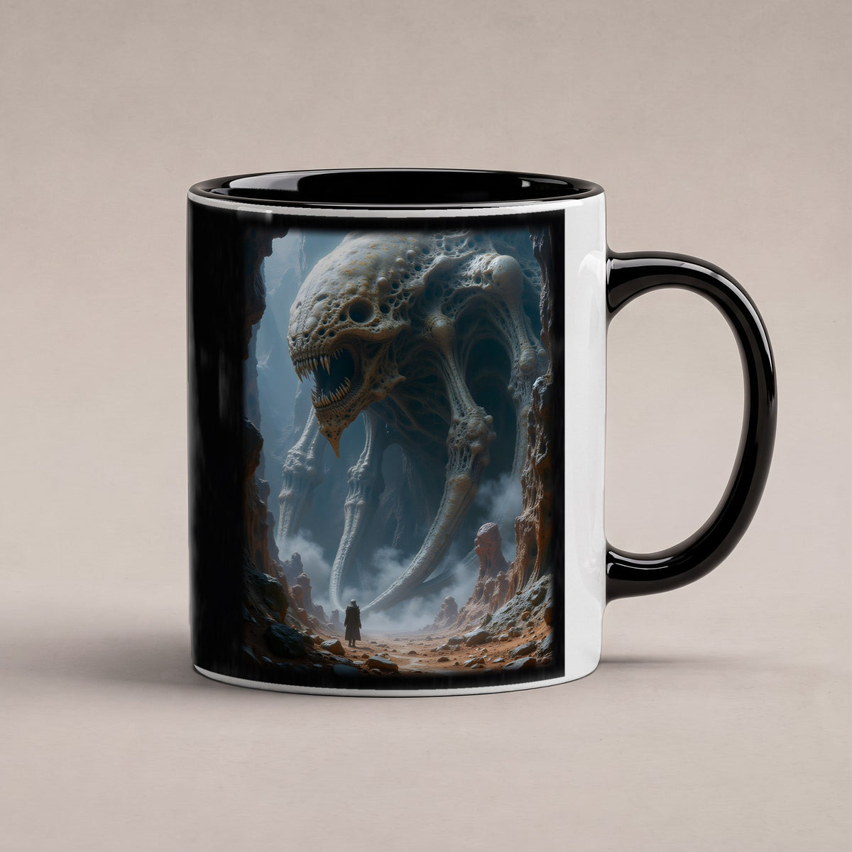 Der Hohle Koloss – Tasse innen schwarz, freigestellt