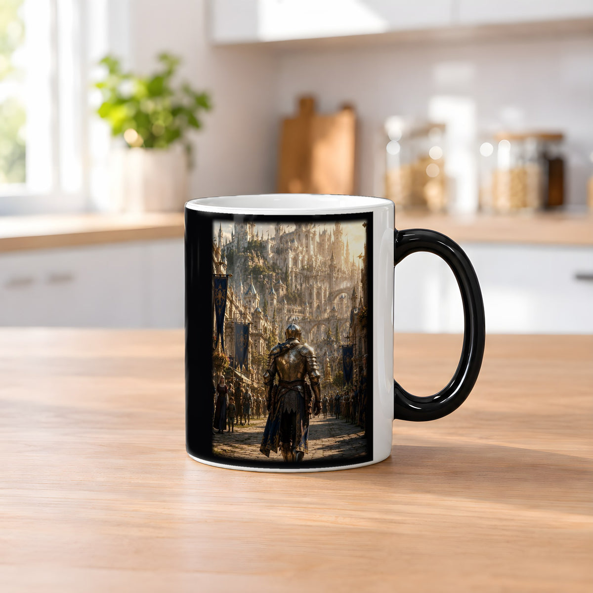 Der Heimkehrer – Black Edition Zaubertasse mit Motiv (heiß), auf dem Küchentresen