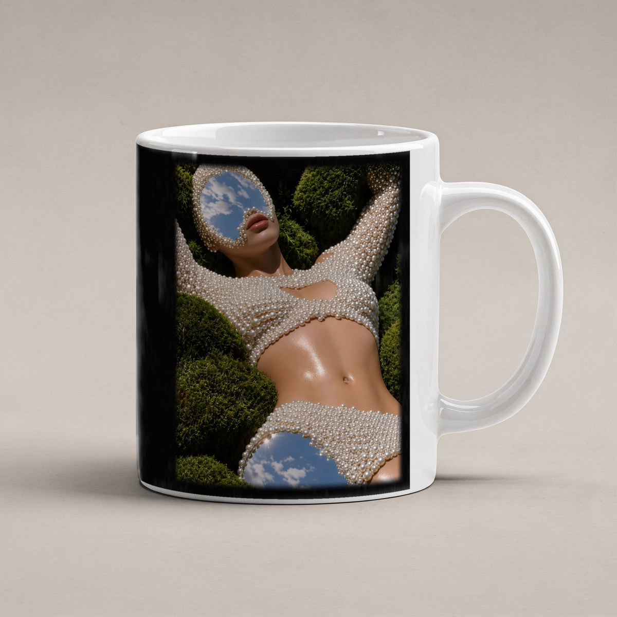 Himmelsspiegel – weiße Tasse, freigestellt