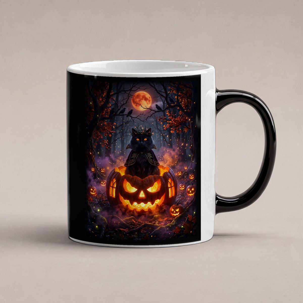 Der Kürbiskater – Black Edition Zaubertasse mit Motiv (heiß), freigestellt