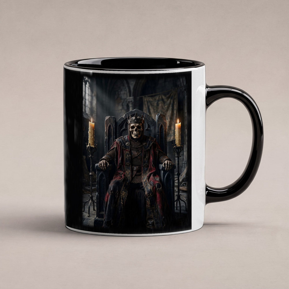 Der Knochenkönig – Tasse innen schwarz, freigestellt