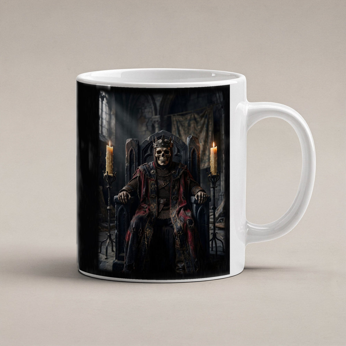 Der Knochenkönig – weiße Tasse, freigestellt
