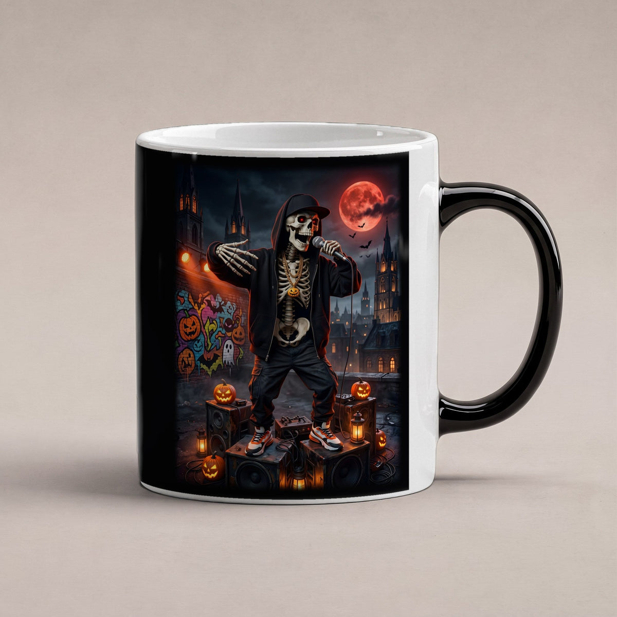 Der Knochen-Rapper – Black Edition Zaubertasse mit Motiv (heiß), freigestellt