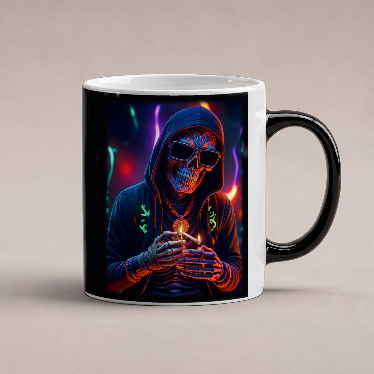 Das Neon-Skelett – Black Edition Zaubertasse mit Motiv (heiß), freigestellt