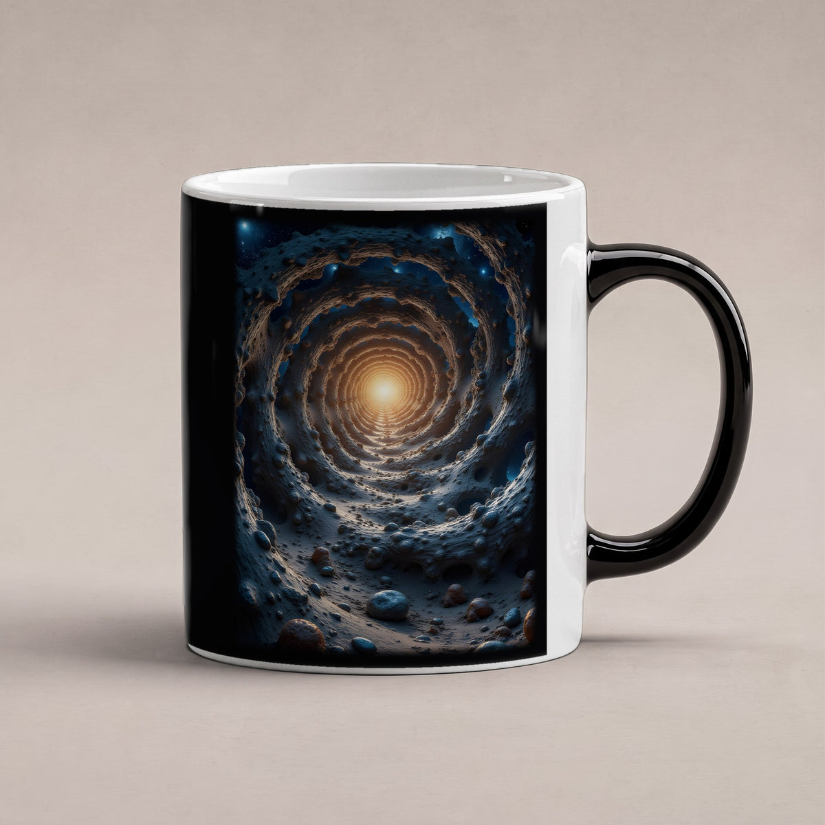Der Paradoxwirbel – Black Edition Zaubertasse mit Motiv (heiß), freigestellt