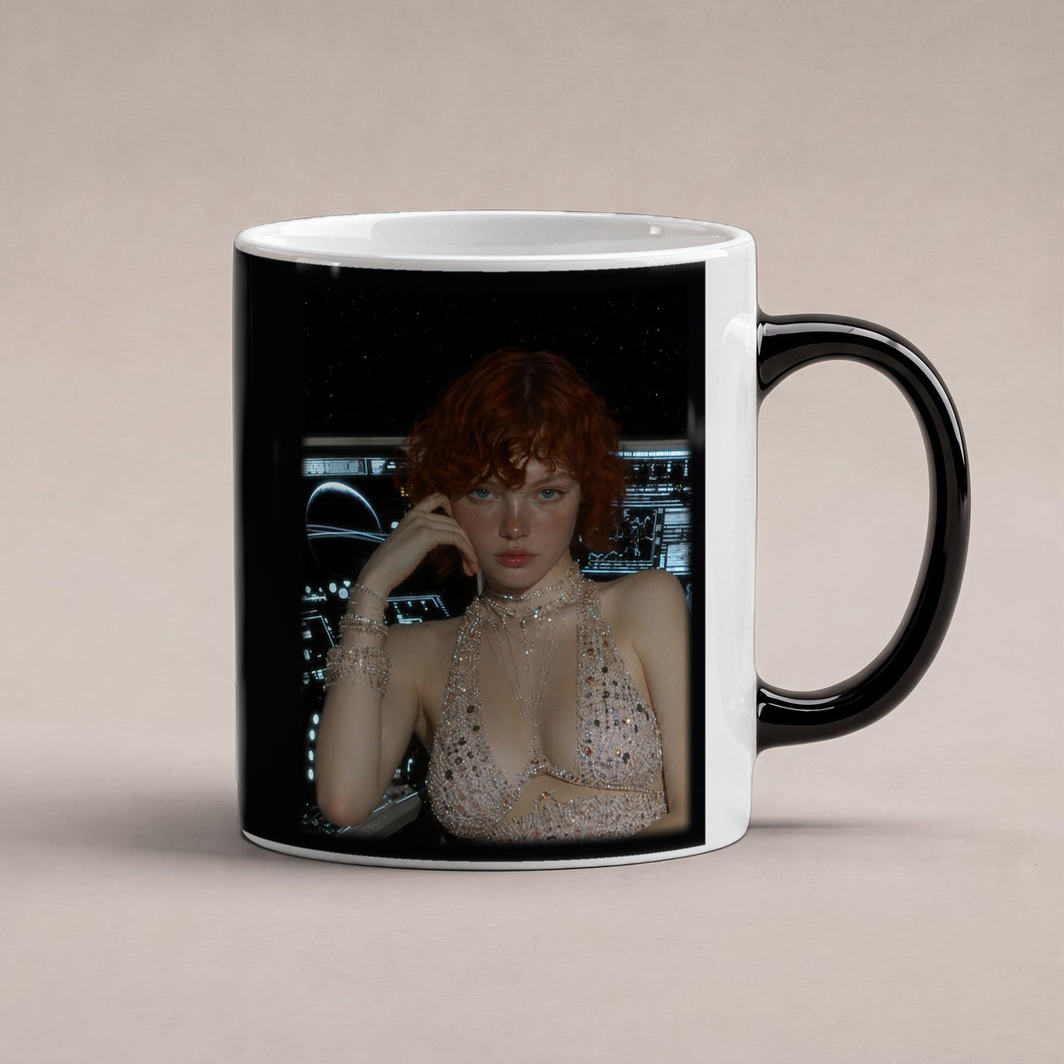 Rubinrausch – Black Edition Zaubertasse mit Motiv (heiß), freigestellt